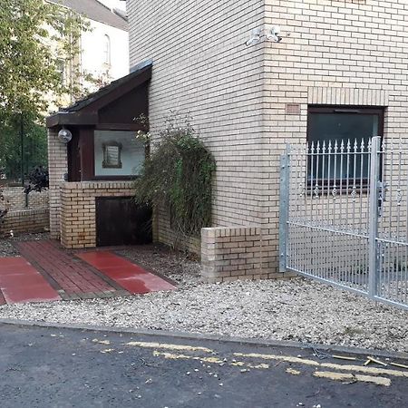 Bright City Centre House - Private Garden & Parking! Villa Glasgow Luaran gambar