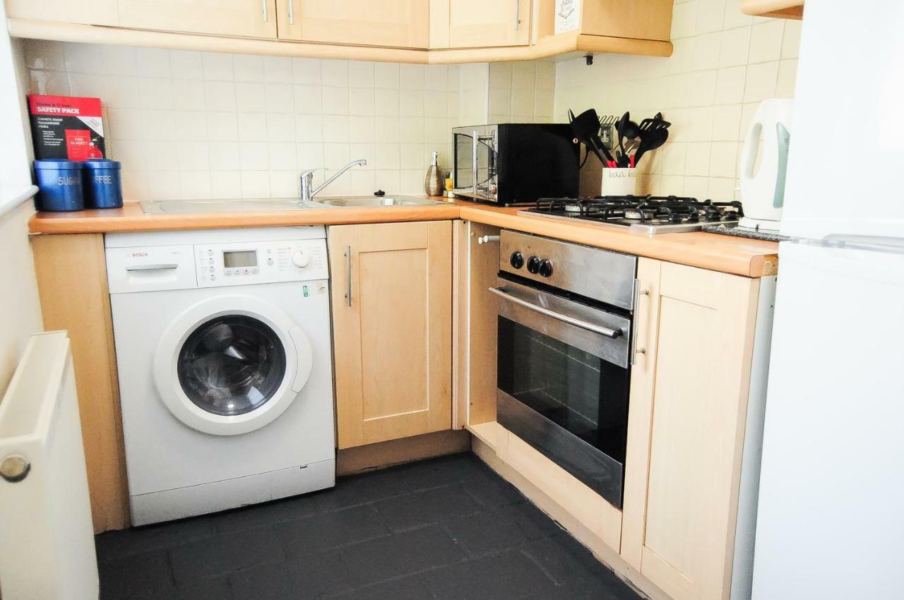 Bright City Centre House - Private Garden & Parking! Villa Glasgow Luaran gambar