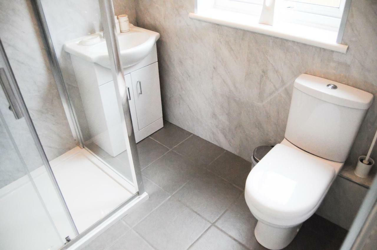 Bright City Centre House - Private Garden & Parking! Villa Glasgow Luaran gambar